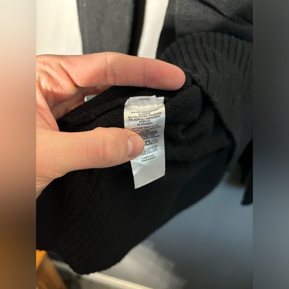 Loft Outlet Side Slit Turtleneck Sweater Women’s Size Medium - Picture 3 of 5